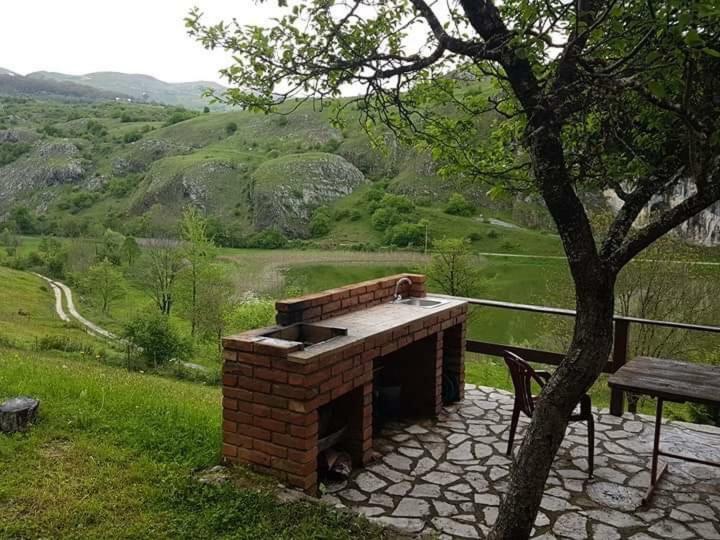 Hotel Detached House Milivoje Poscenje Esterno foto